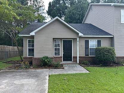 1st image of 125 Mesa Ln