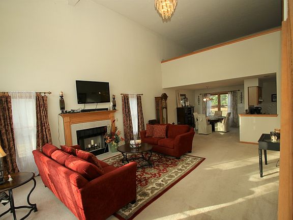 4th image of 2846 Hedge Cliff Dr