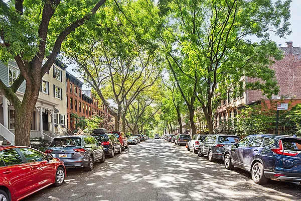 Sold by Compass | media 5