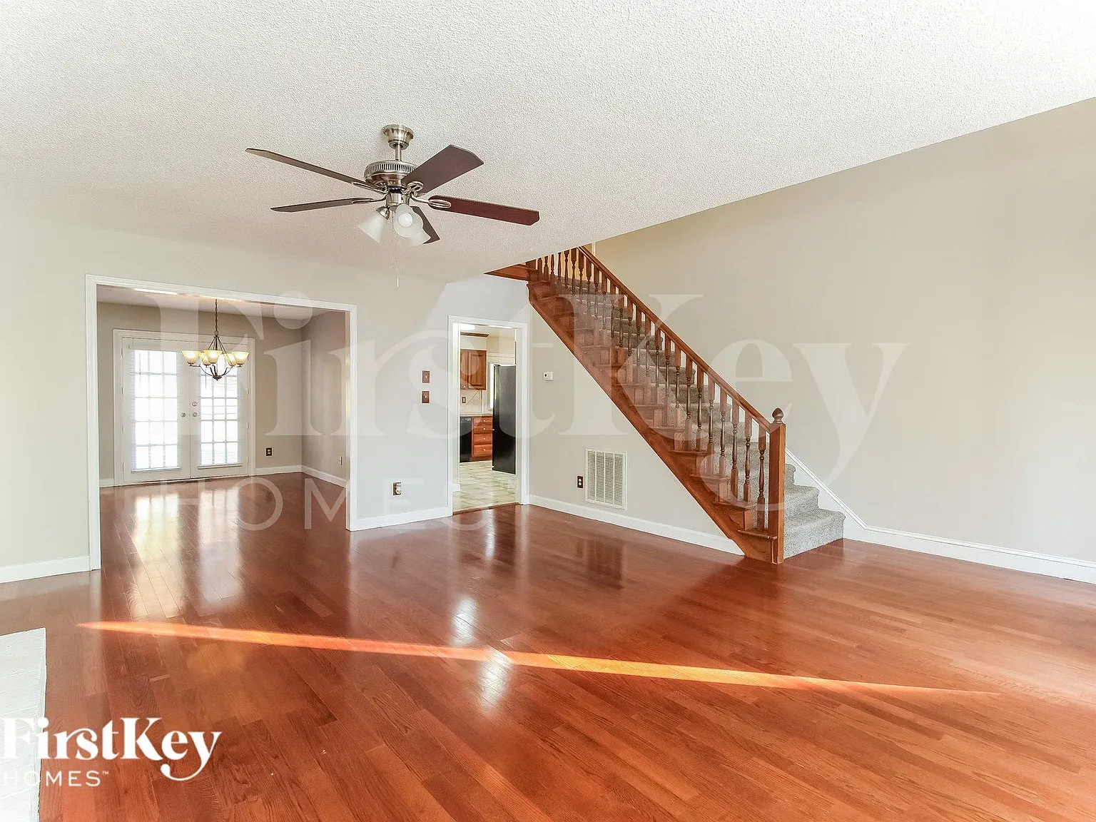 3 bed, 2.5 bath, 2143 sqft, $2,525 — Photo 3