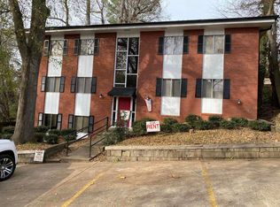 909 9th Ave N, Columbus, MS 39701