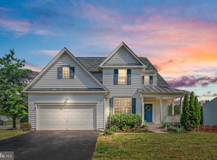 1 Sagewood Ct, Fredericksburg, VA 22406