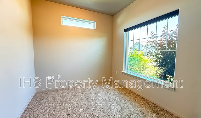 5814 Sidon Ln — Photo 6