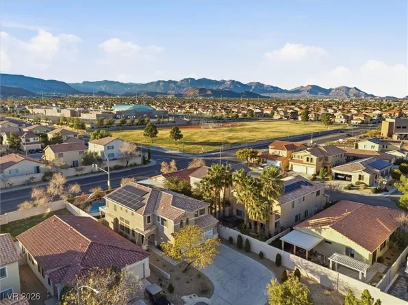 5521 Valley Canyon St, Las Vegas, NV 89148