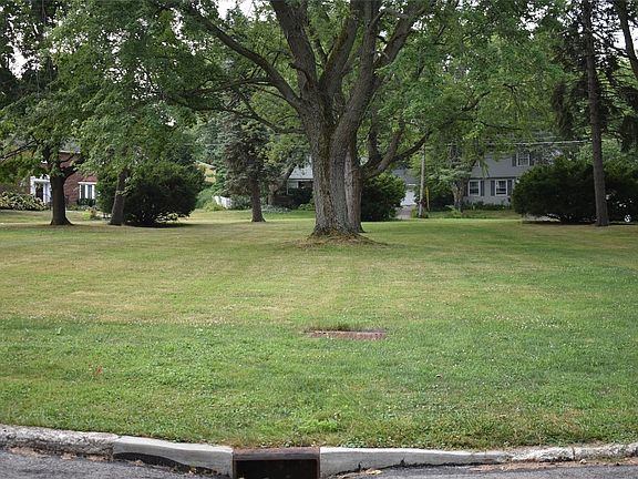 2nd image of 4339 Briggs Ave