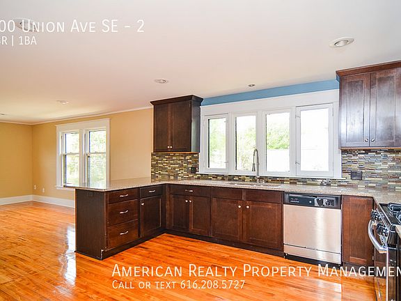 3rd image of 600 Union Ave SE #2