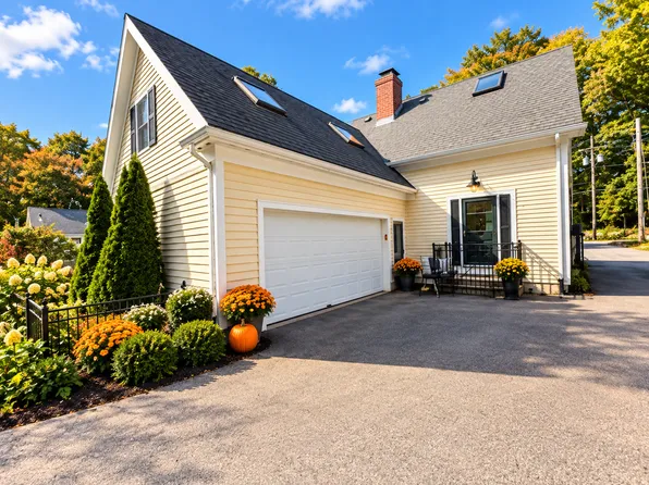 505 Bay Rd #1, South Hamilton, MA 01982