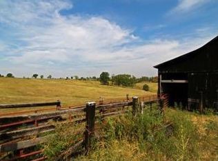 125 White Station Rd, Berea, KY 40403