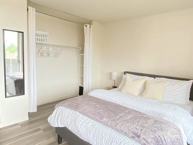 909 Logan St #6G — Photo 18
