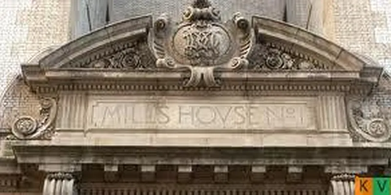 Sold by KVNY Soho | media 4