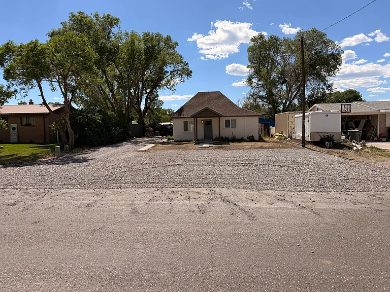 155 N 200 E — Photo 25