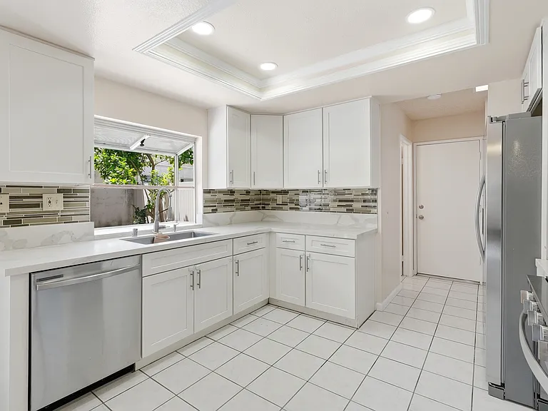 15303 Rancho Polermo Rd — Photo 10