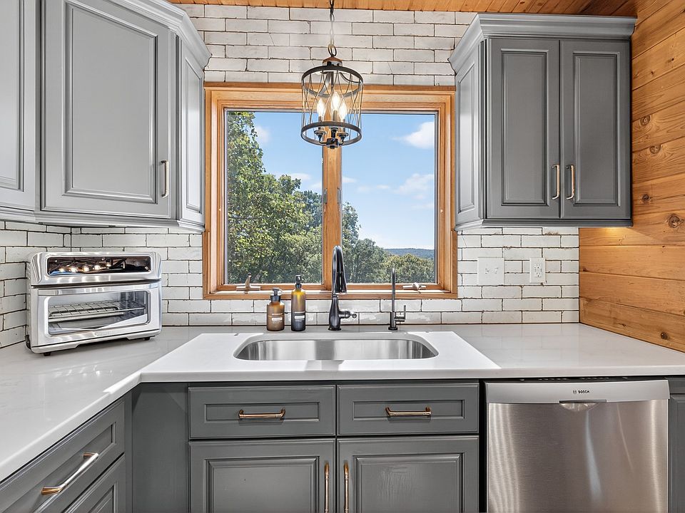 43rd image of 2202 Darks Mill Rd