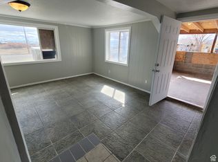 250 8th St, Wendover, UT 84083