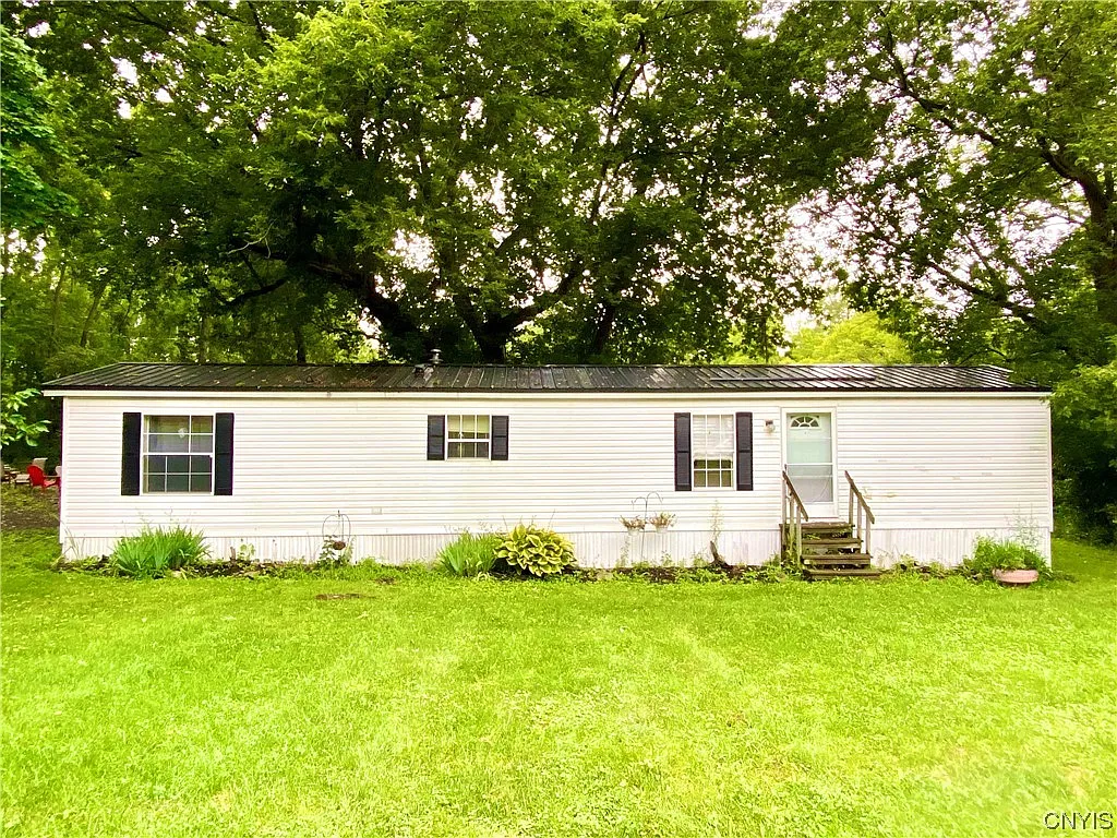 4387 State Route 90 photo 1