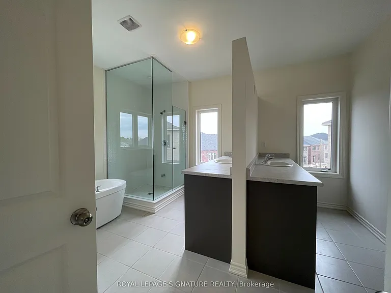 1231 Plymouth Dr — Photo 13