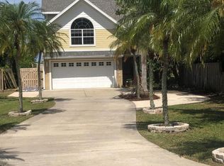 1405 S Riverside Dr, Edgewater, FL 32132