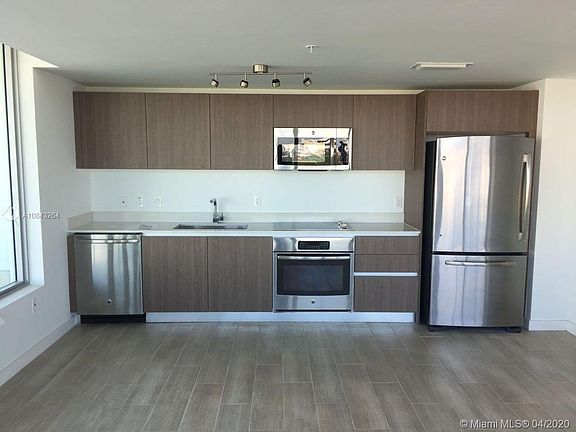 2nd image of 1600 SW 1st Ave APT 910