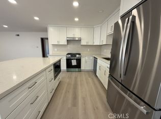 15662 Pacific St, Tustin, CA 92780