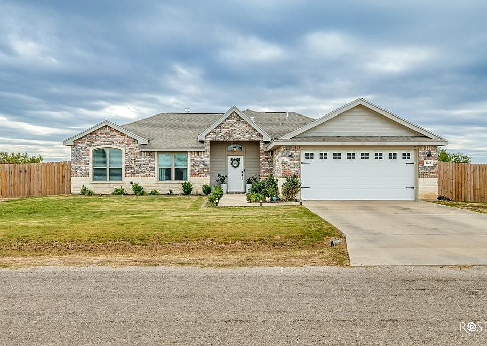 1st image of 8467 Lynx Ln