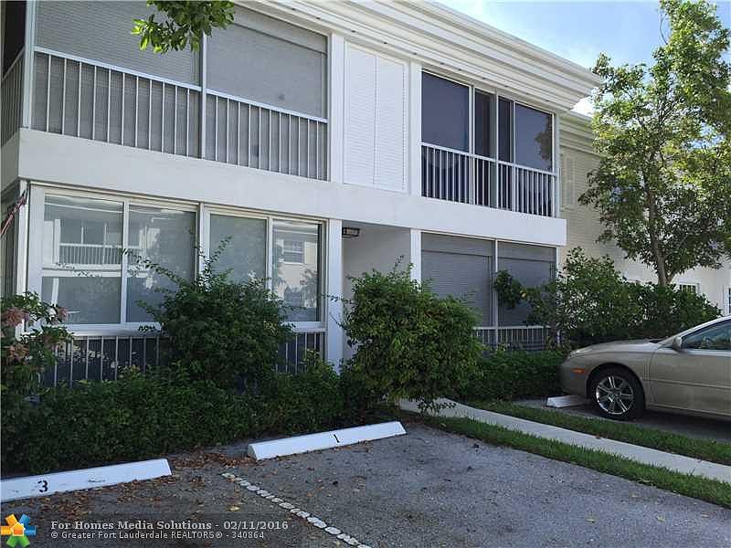 1st image of 6455 Bay Club Dr APT 4