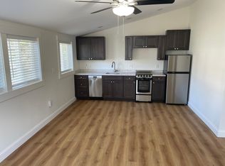 137 Whipple Rd, Kittery, ME 03904