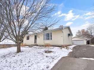 920 10th St SW, Forest Lake, MN 55025