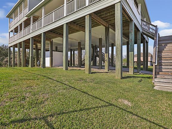 5th image of 205 Rue Orleans St