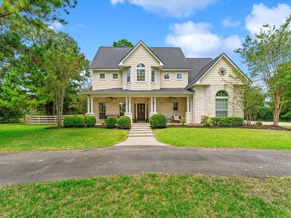 22 Wellesly Ct, Magnolia, TX 77355