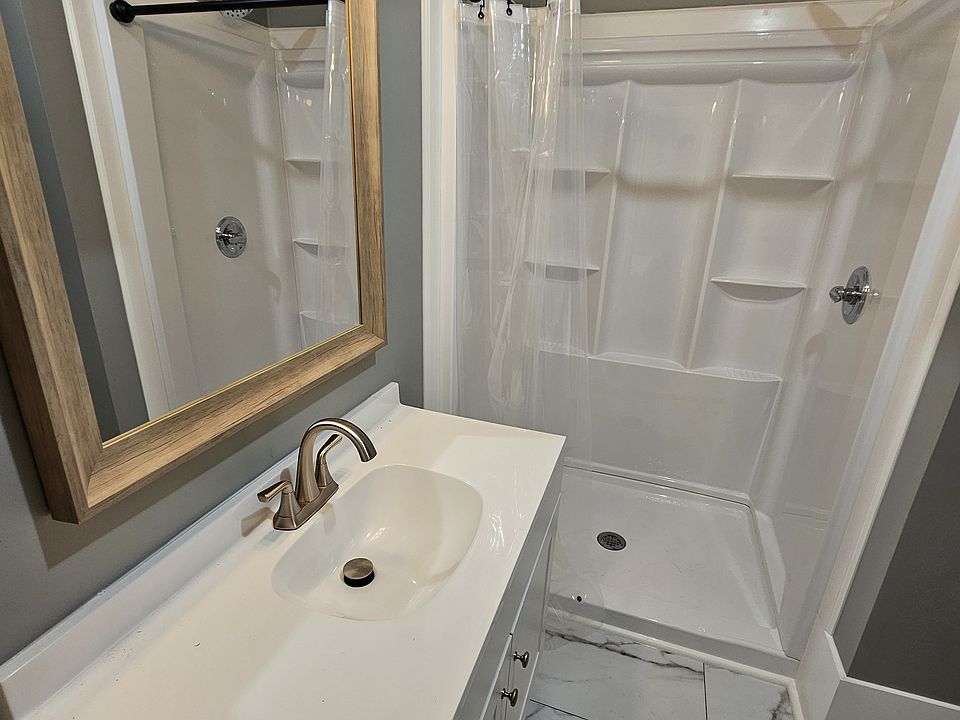 Brand new full bathroom