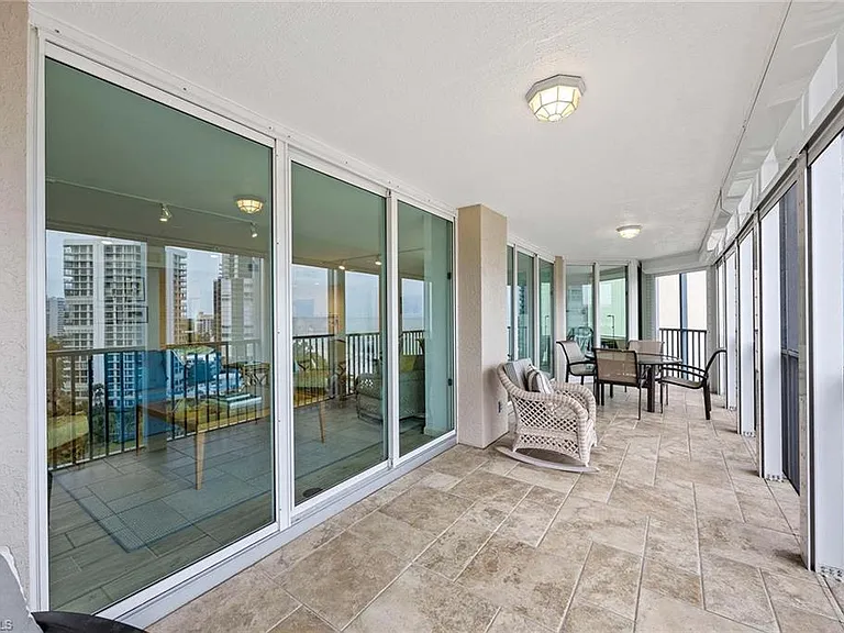 4651 Gulf Shore Blvd N #1106 — Photo 32