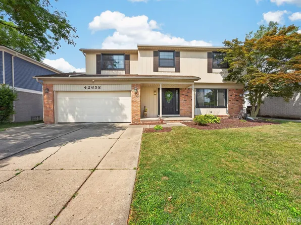42658 Beechwood Dr, Canton, MI 48188