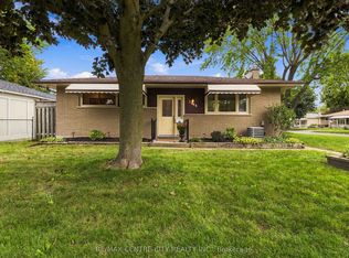1006 Apache Rd, London, ON N5V2V8