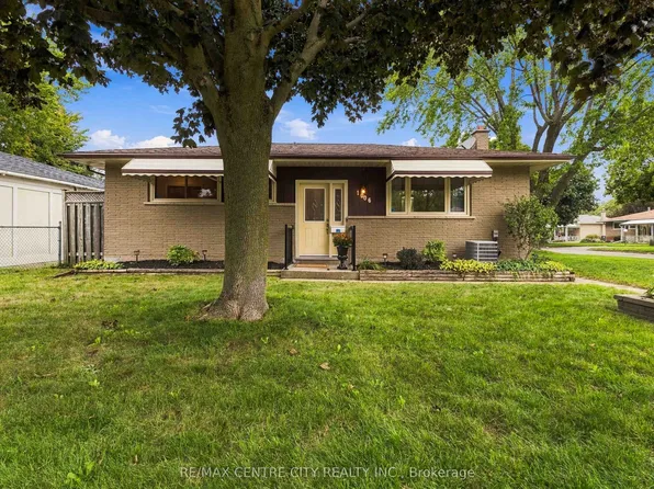 1006 Apache Rd, London, ON N5V 2V8