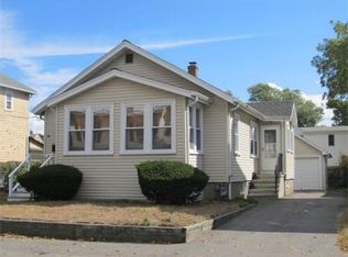 46 Bluff Rd, Weymouth, MA 02191