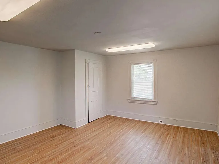 309 Delsea Dr N — Photo 14