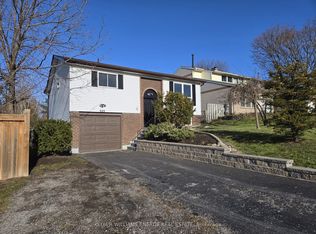 929 Southdown Dr, Oshawa, ON L1H7Z5