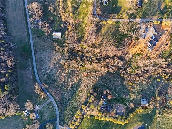 2nd image of Shiloh Rd