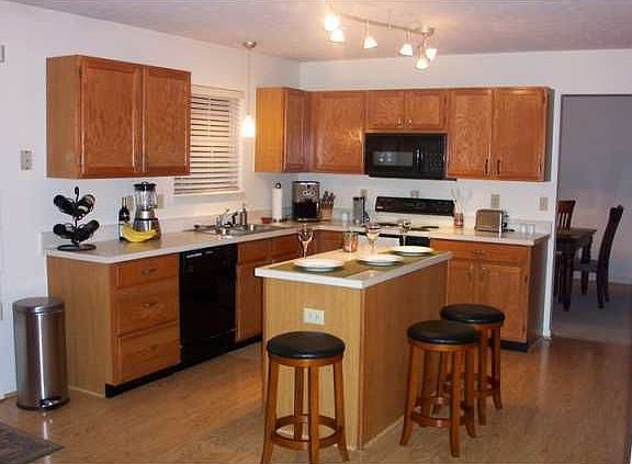 2nd image of 6444 Meadowfield Dr
