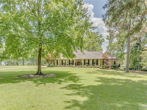 3rd image of 15045 Waters Edge Dr