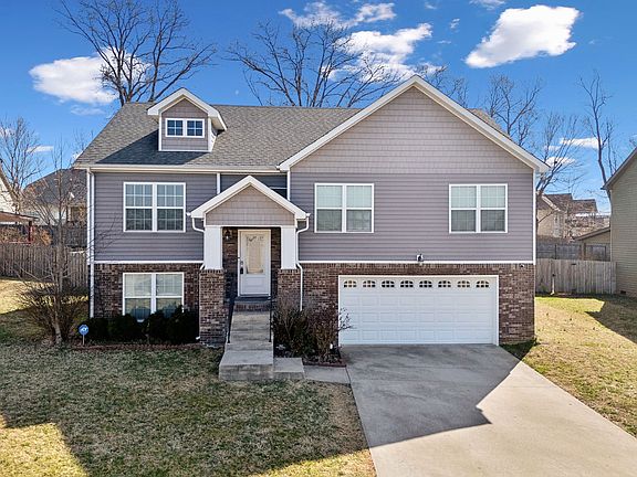 2nd image of 952 Harding Dr