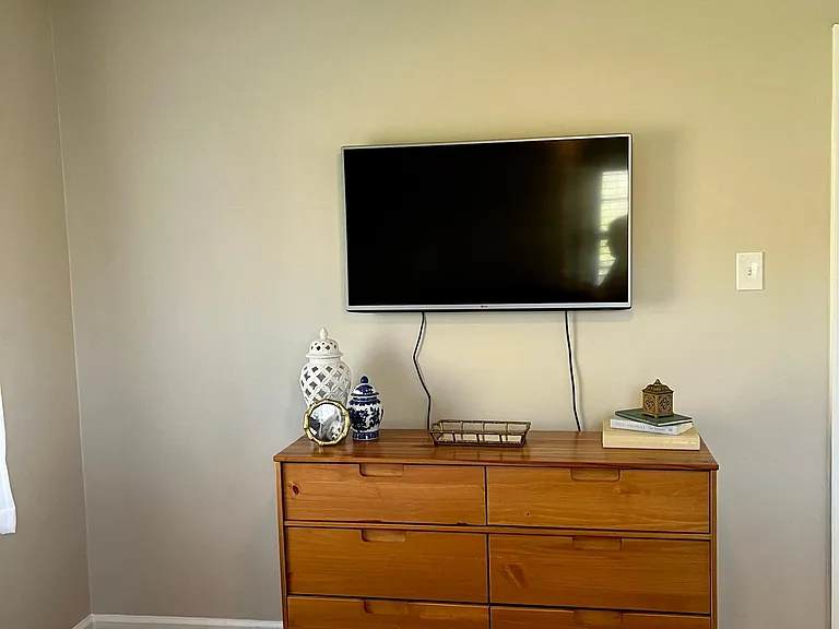 2805 Shady Lawn Dr — Photo 14