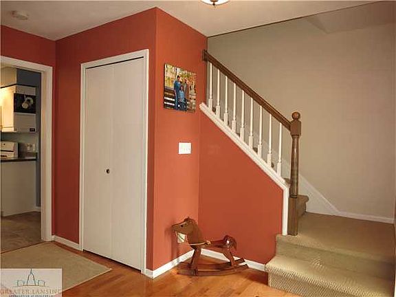 2nd image of 1045 Pickton Dr