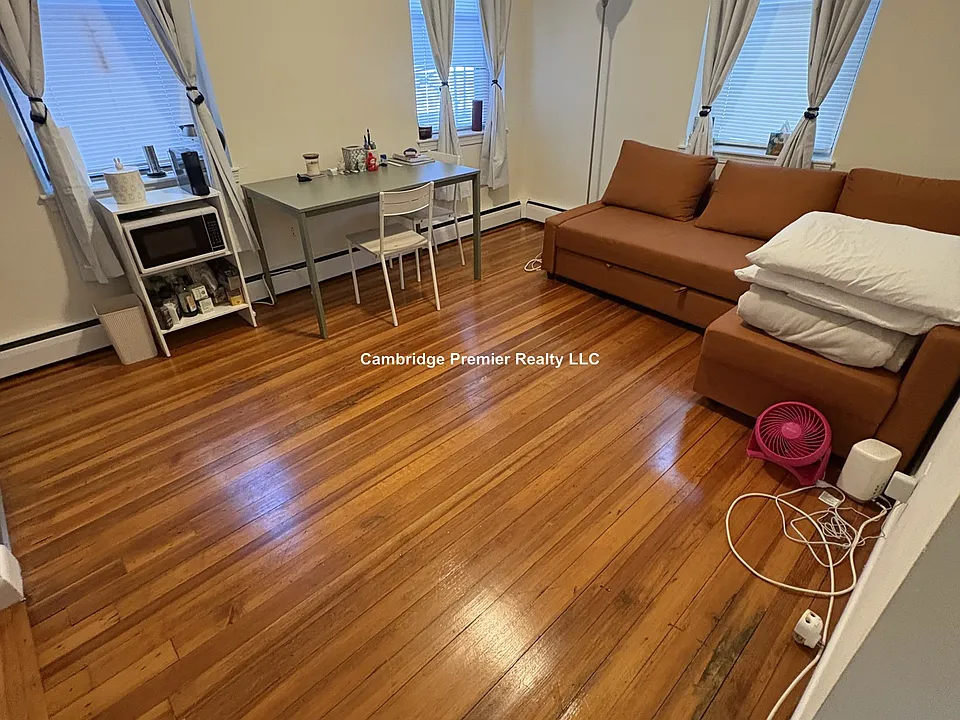 64 Brighton Ave #3