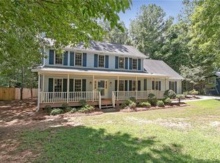 1181 Crestbrook Ln SW, Mableton, GA 30126