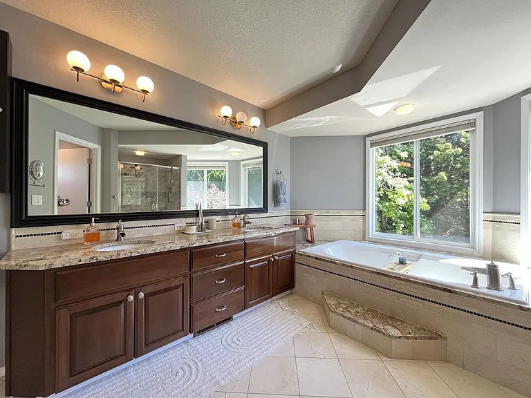 14980 SW Chardonnay Ave — Photo 40