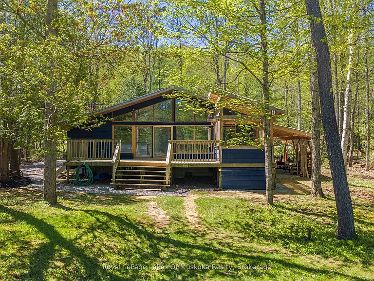 1213 Sherwood Forest Rd — Photo 2