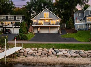 3393 Crystal Bay Rd, Wayzata, MN 55391