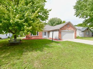 11736 Grenadier Ln, Indianapolis, IN 46229