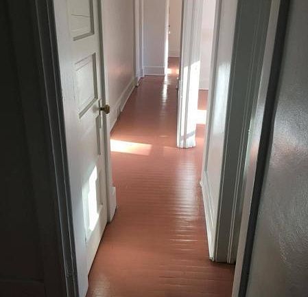 5th image of 55 Wren St